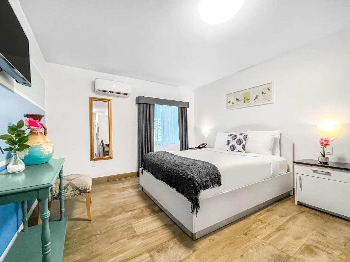 הוליווד Casa Pellegrino Boutique Hotel מראה חיצוני תמונה
